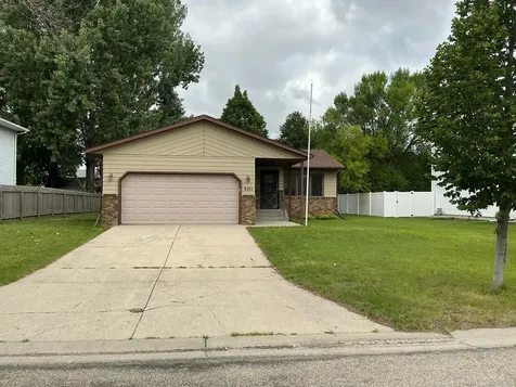 3511 13th Street S Moorhead MN 56560