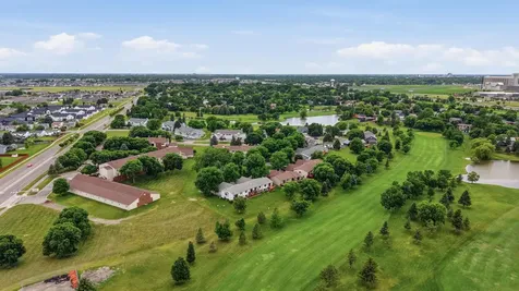 2830 32nd Street S Moorhead MN 56560
