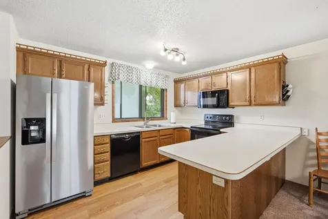2830 32nd Street S Moorhead MN 56560