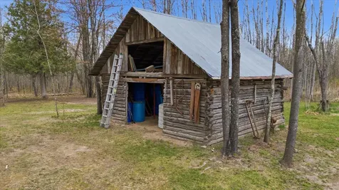 12502 Van Horn Road Floodwood MN 55736