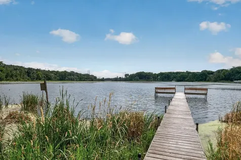 1285 Black Oaks Court N Plymouth MN 55447