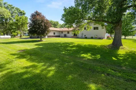 506 5th Street Wyndmere ND 58081