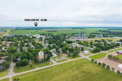 506 5th Street Wyndmere ND 58081