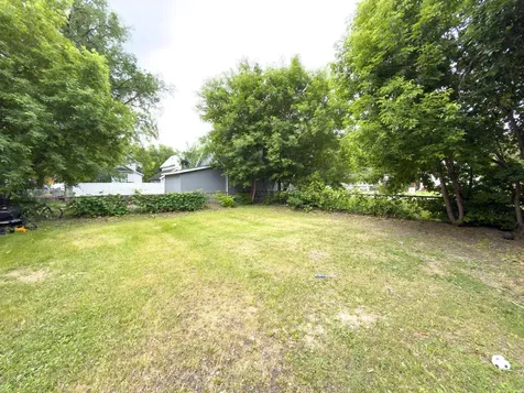 1346 1st Avenue S Fargo ND 58103