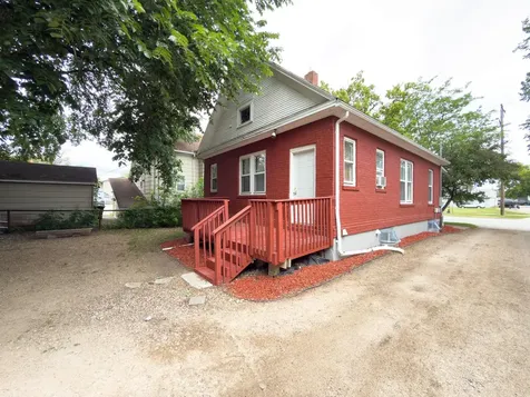1346 1st Avenue S Fargo ND 58103