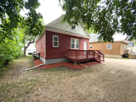 1346 1st Avenue S Fargo ND 58103
