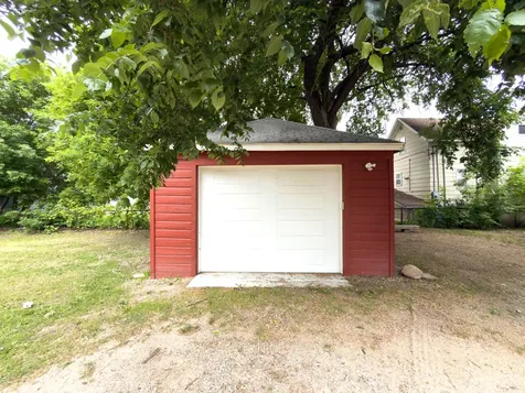 1346 1st Avenue S Fargo ND 58103