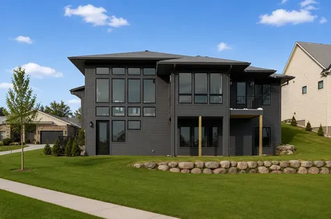 934X Hillsboro Place Savage MN 55378