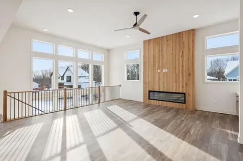 934X Hillsboro Place Savage MN 55378