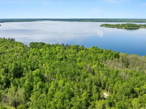 52001 Edgewater Road Spring Lake MN 56680