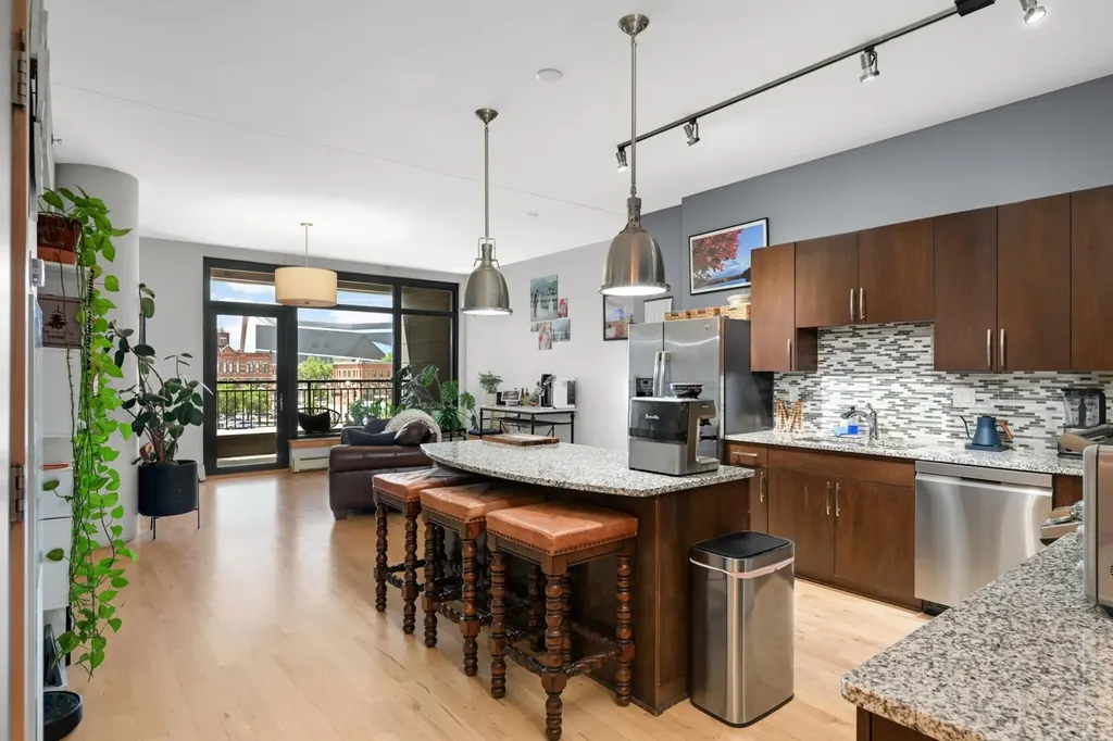 1120 S 2nd Street Minneapolis MN 55415