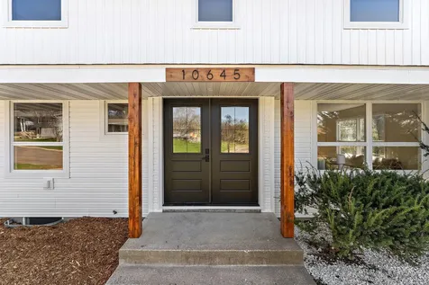 10645 Johnson Road Bloomington MN 55437