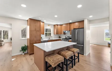10645 Johnson Road Bloomington MN 55437