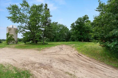 7625 96th Street SW Motley MN 56466