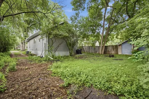 1017 14th Street S Fargo ND 58103