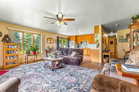 313 & 315 W 3rd Avenue S Ada MN 56510