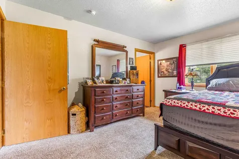 313 & 315 W 3rd Avenue S Ada MN 56510