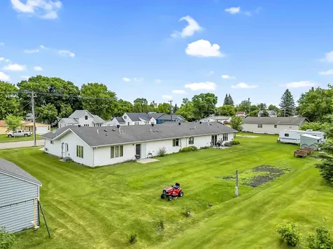 313 & 315 W 3rd Avenue S Ada MN 56510