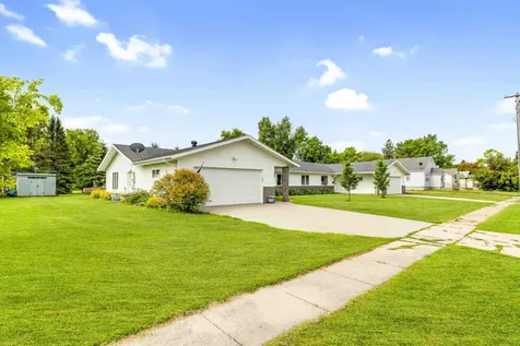 313 & 315 W 3rd Avenue S Ada MN 56510