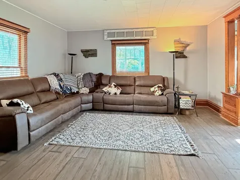 313 Hollett Street Tracy MN 56175