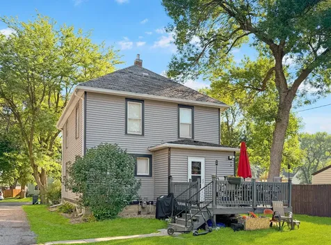 313 Hollett Street Tracy MN 56175