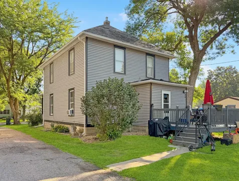 313 Hollett Street Tracy MN 56175