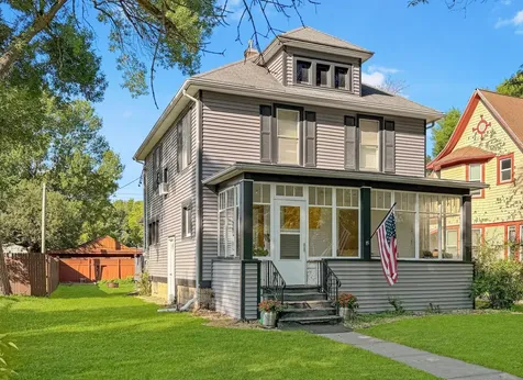 313 Hollett Street Tracy MN 56175