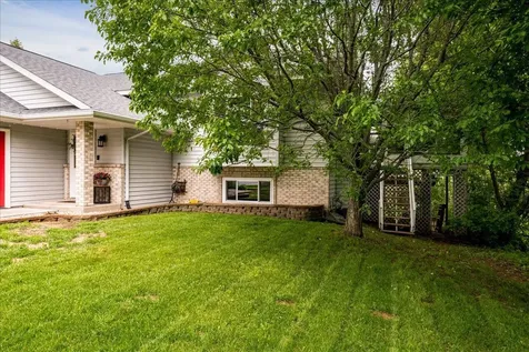 4909 Whitetail Drive Hermantown MN 55811