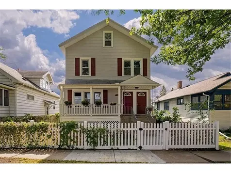 956 Juno Avenue Saint Paul MN 55102
