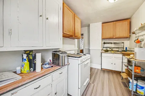 956 Juno Avenue Saint Paul MN 55102