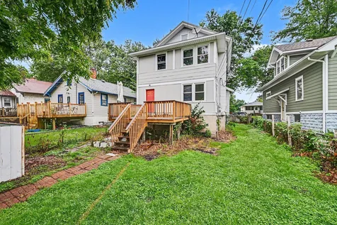 956 Juno Avenue Saint Paul MN 55102