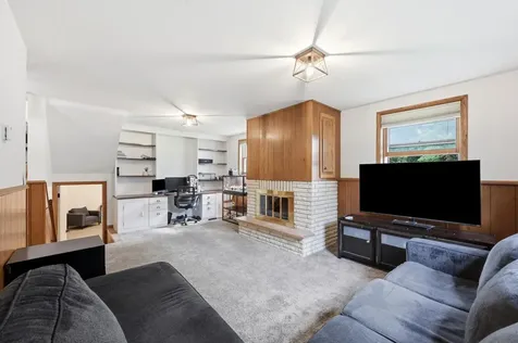 1915 11th Street S Moorhead MN 56560
