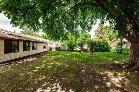 606 Birch Lane Moorhead MN 56560