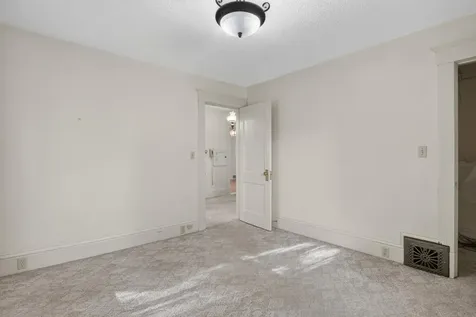 370 3rd Street NW Valley City ND 58072