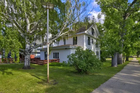 370 3rd Street NW Valley City ND 58072