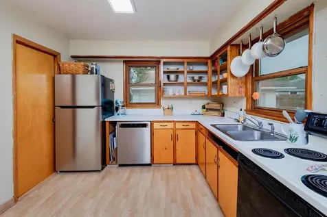 808 15th Street N Moorhead MN 56560