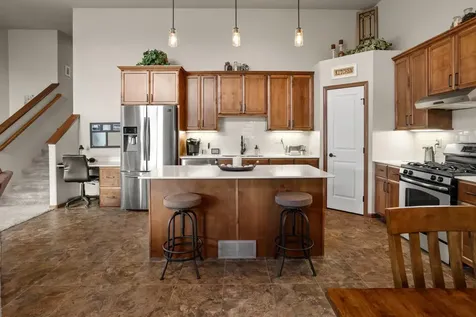 1308 31st Avenue W West Fargo ND 58078