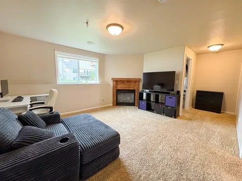 2613 56th Avenue S Fargo ND 58104