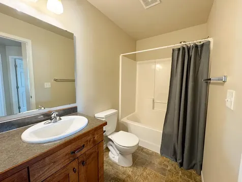 2613 56th Avenue S Fargo ND 58104