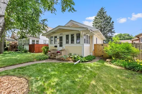 4232 33rd Avenue S Minneapolis MN 55406
