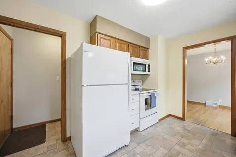 809 19th Street N Moorhead MN 56560