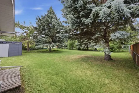 809 19th Street N Moorhead MN 56560