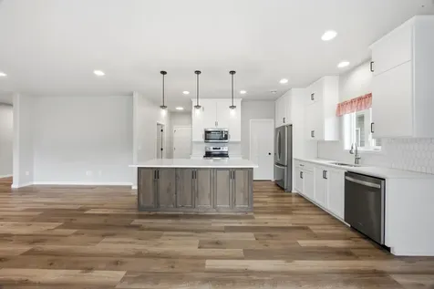 4881 Bluebell Loop S Fargo ND 58104