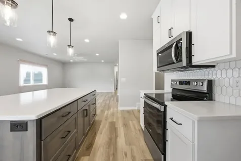 4881 Bluebell Loop S Fargo ND 58104