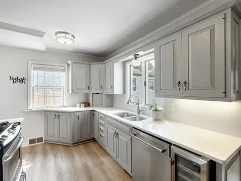 1626 Pinehurst Avenue Saint Paul MN 55116