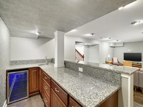 1626 Pinehurst Avenue Saint Paul MN 55116
