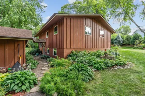 6041 Sumter Place N New Hope MN 55428