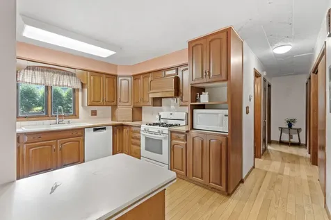 6041 Sumter Place N New Hope MN 55428