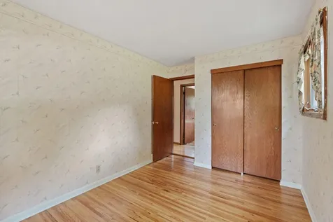 6041 Sumter Place N New Hope MN 55428
