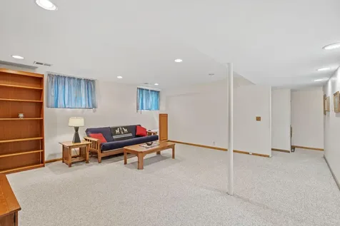 6041 Sumter Place N New Hope MN 55428